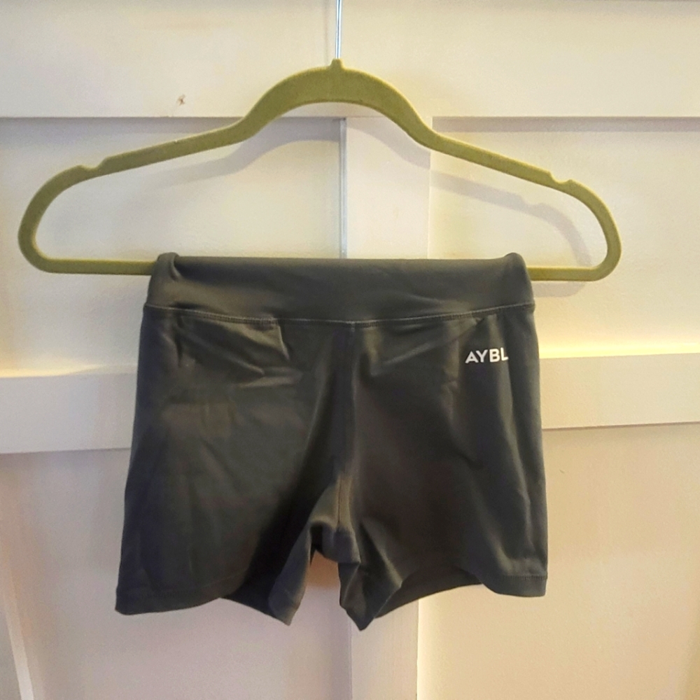 Extra Small, Grey gym shorts